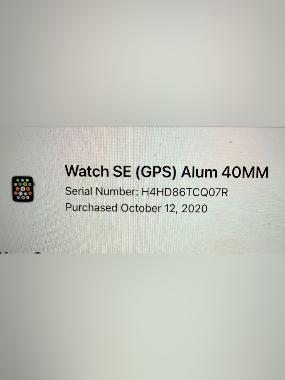 Apple Watch SE (1st Gen) 40mm GPS Silver Aluminum + Charger & Extra Band - Picture 2 of 6